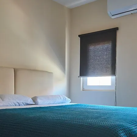 Sound House By Everkind Apartment