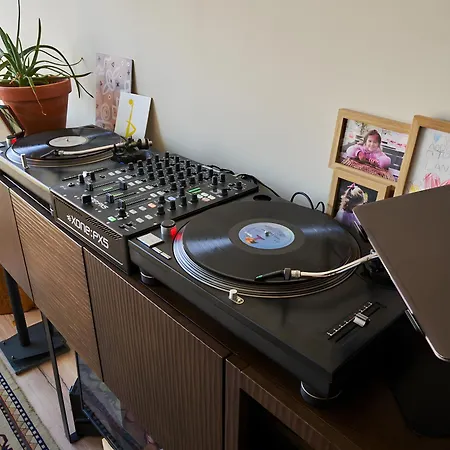 Sound House By Everkind Apartment Almada